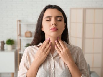 Early Signs Of Thyroid Problems In Women